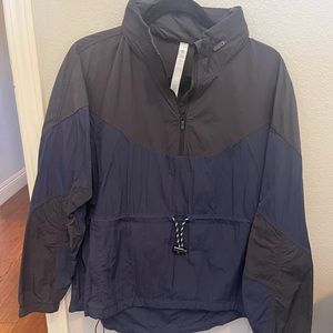 Lululemon blue and black windbreaker!